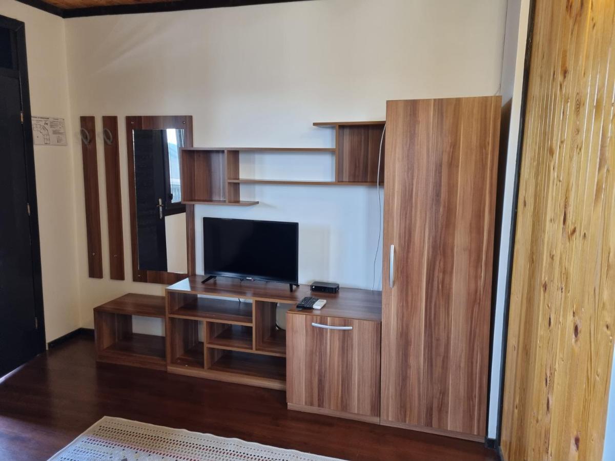 Trifon Zarezan Family Hotel Glavatartsi Buitenkant foto