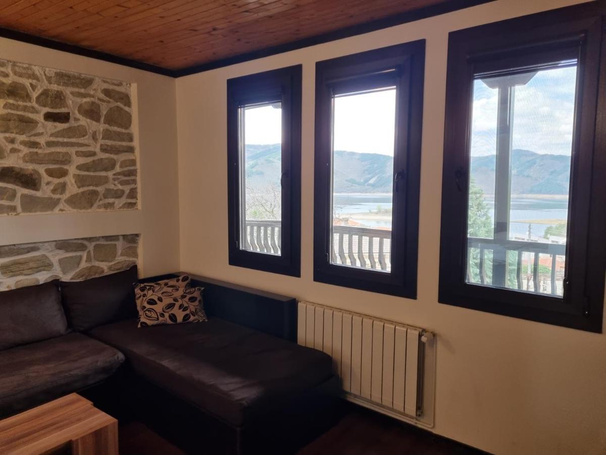 Trifon Zarezan Family Hotel Glavatartsi Buitenkant foto