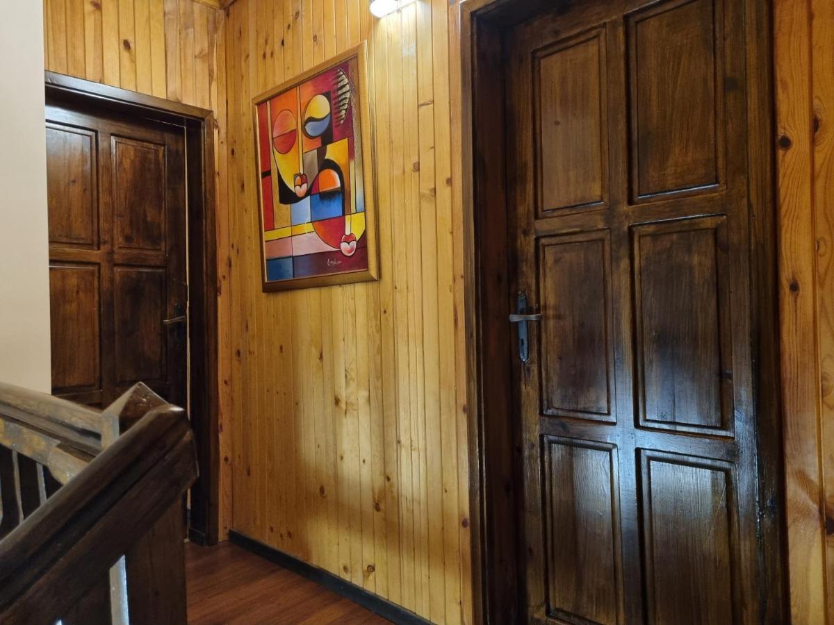Trifon Zarezan Family Hotel Glavatartsi Buitenkant foto
