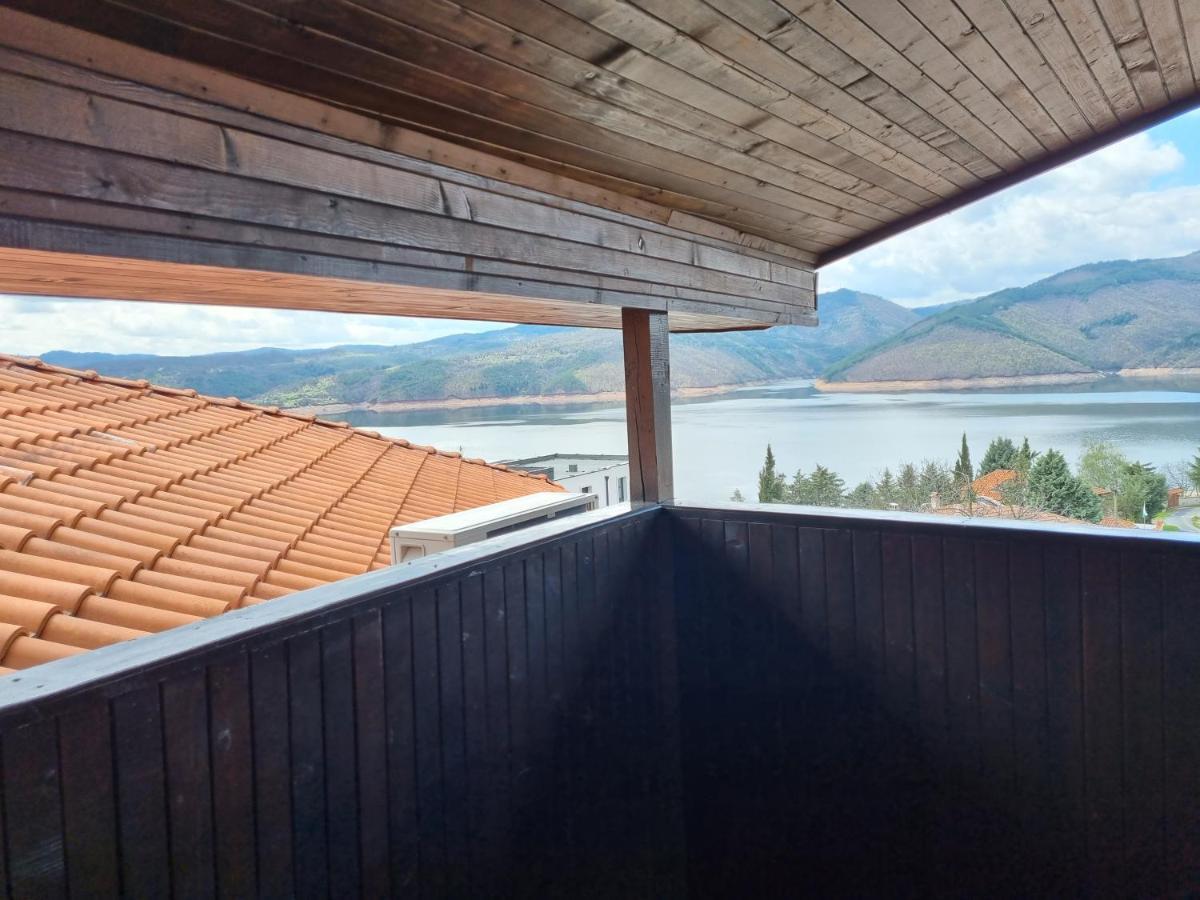 Trifon Zarezan Family Hotel Glavatartsi Buitenkant foto