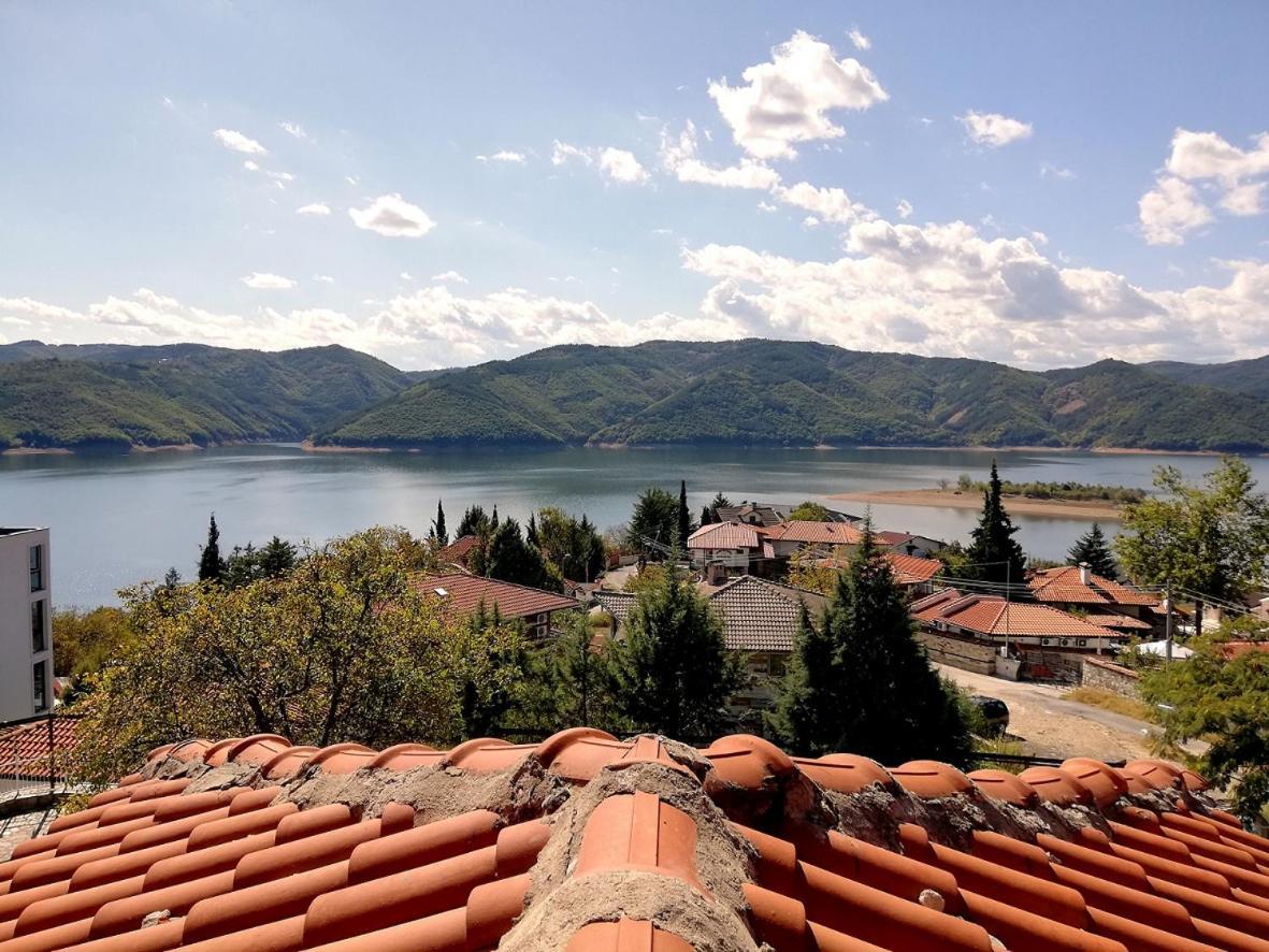 Trifon Zarezan Family Hotel Glavatartsi Buitenkant foto