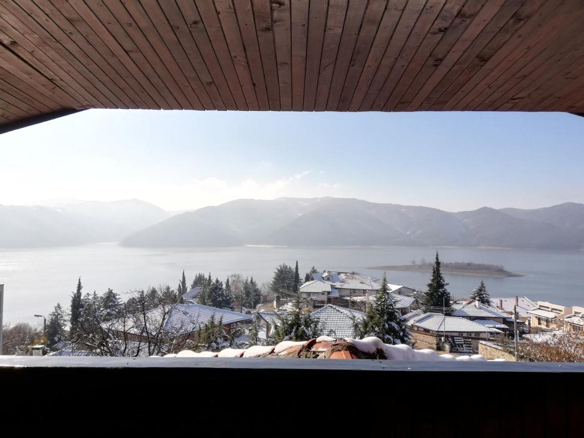 Trifon Zarezan Family Hotel Glavatartsi Buitenkant foto