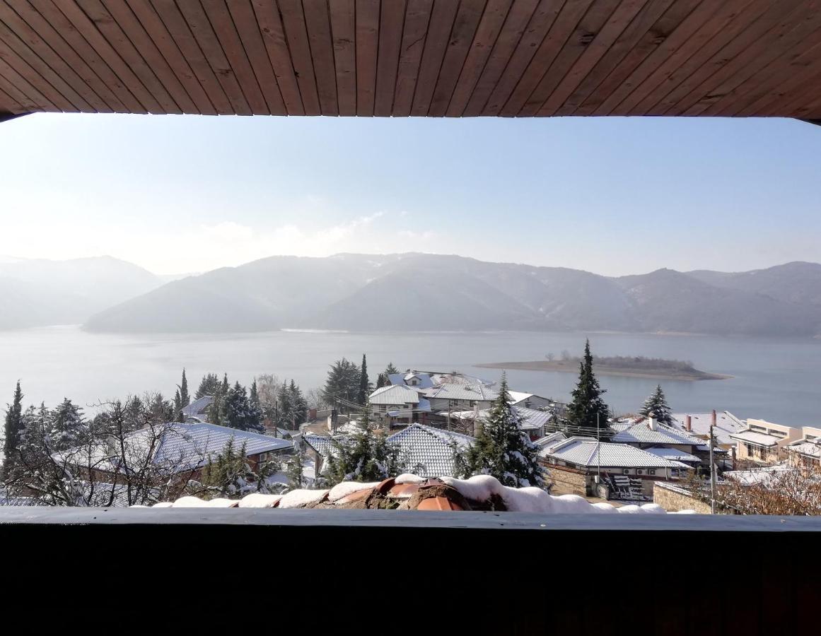 Trifon Zarezan Family Hotel Glavatartsi Buitenkant foto